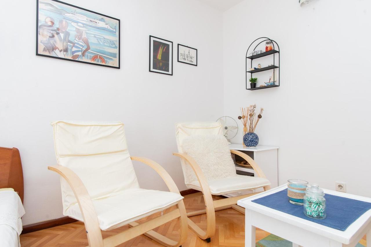 Beautiful Cozy Apartment Jug In Nice Neighbourhood. Сплит Екстериор снимка