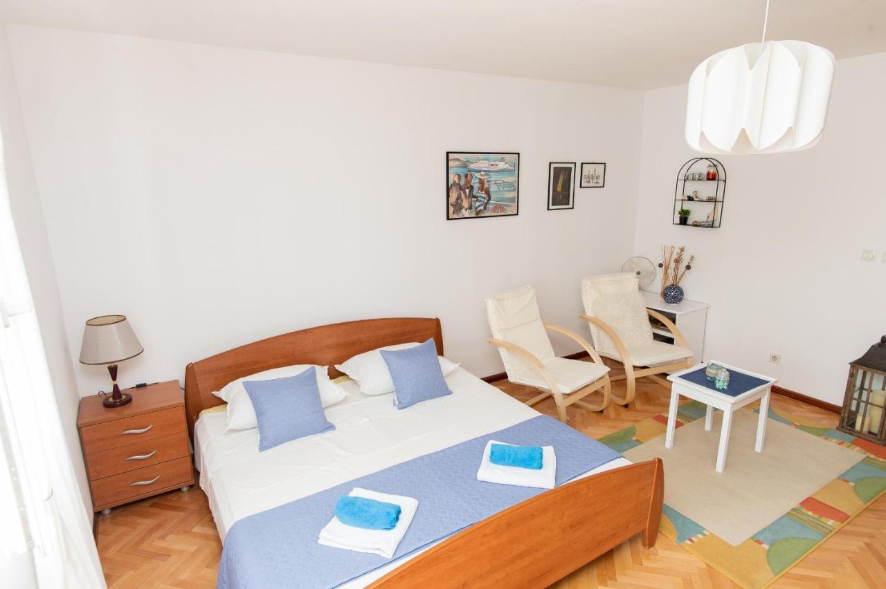 Beautiful Cozy Apartment Jug In Nice Neighbourhood. Сплит Екстериор снимка