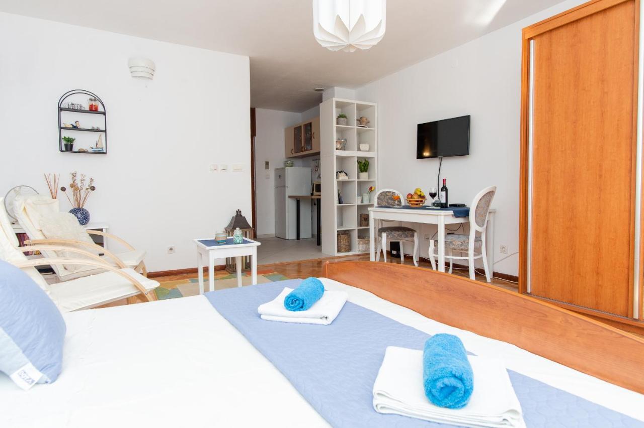 Beautiful Cozy Apartment Jug In Nice Neighbourhood. Сплит Екстериор снимка